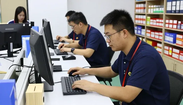 武汉市世纪力天化妆品贸易有限公司持续优化渠道分销,满足电商代运营等需求